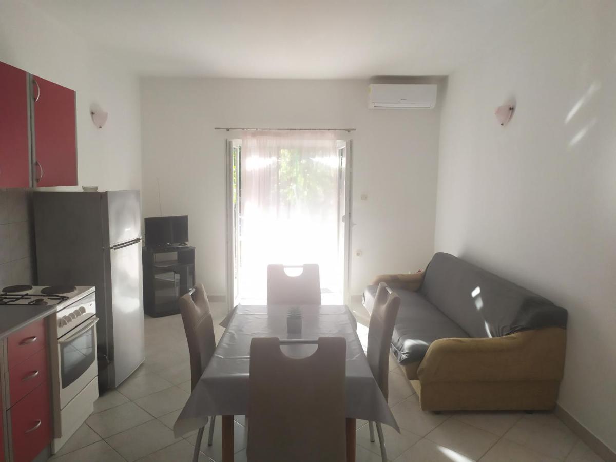 Apartments Samodol โวดีเซ ภายนอก รูปภาพ