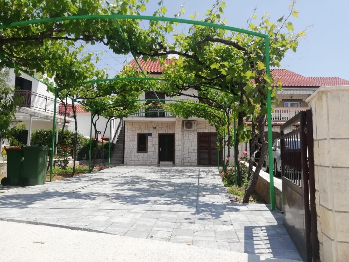 Apartments Samodol โวดีเซ ภายนอก รูปภาพ