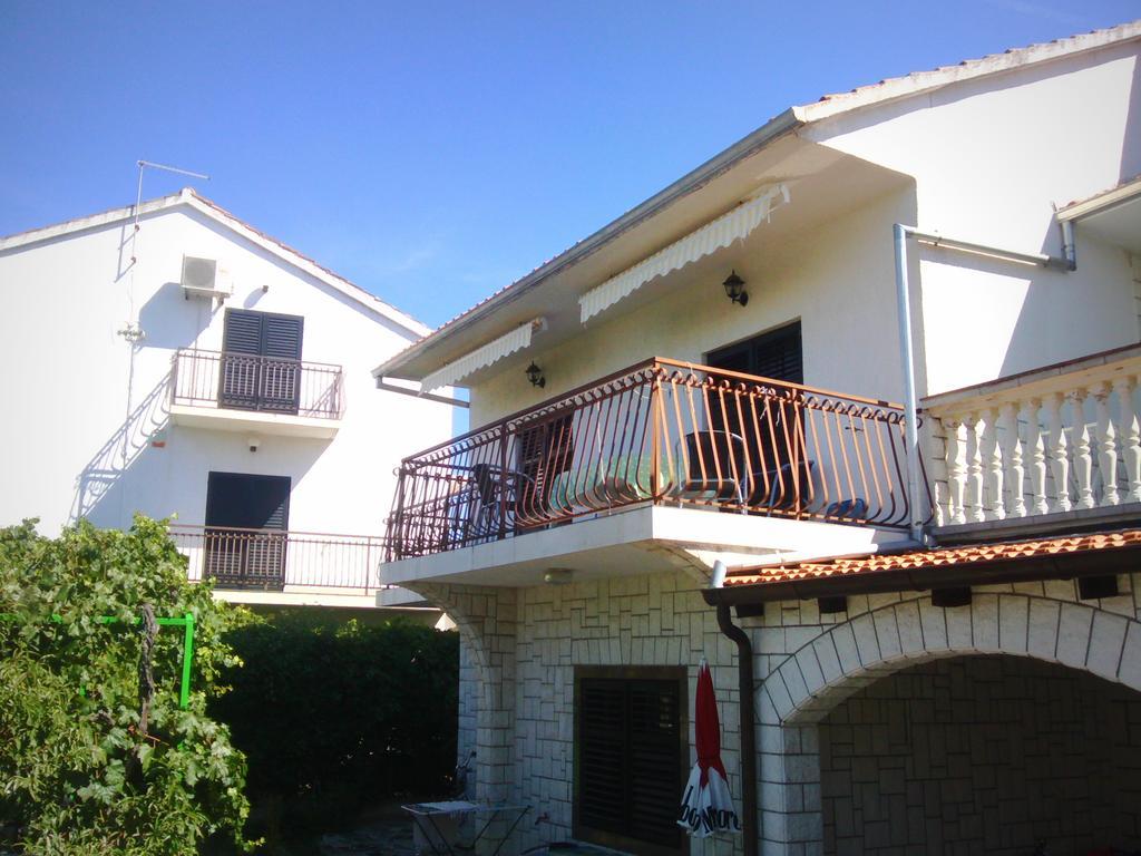 Apartments Samodol โวดีเซ ภายนอก รูปภาพ